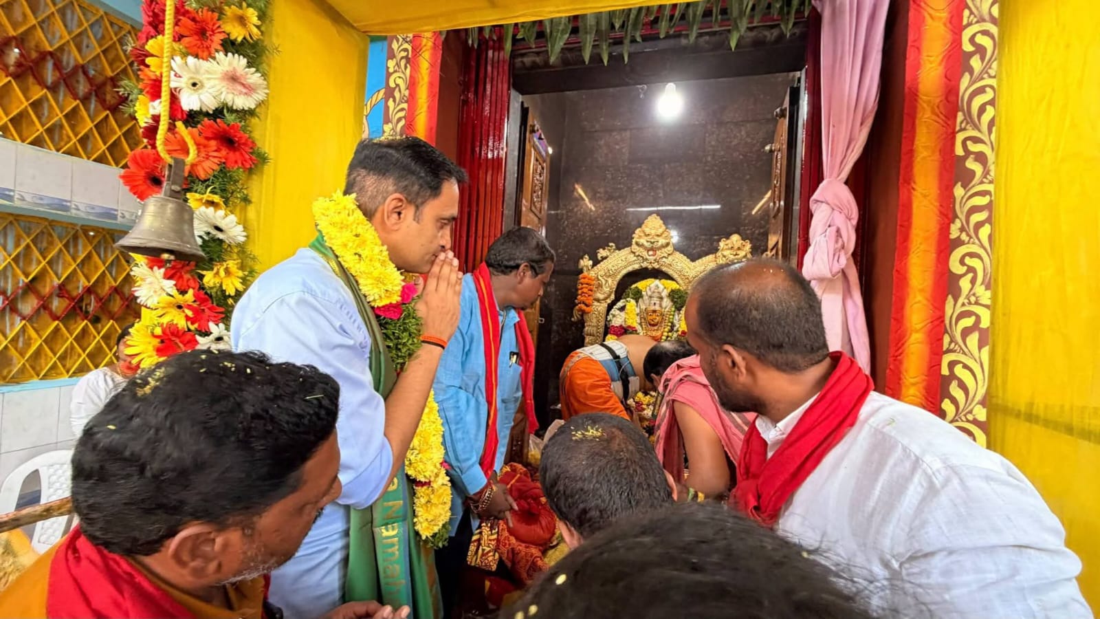 ఎర్రగడ్డలో ఘనంగా నల్లపోచమ్మ బోనాల ఉత్సవాలు