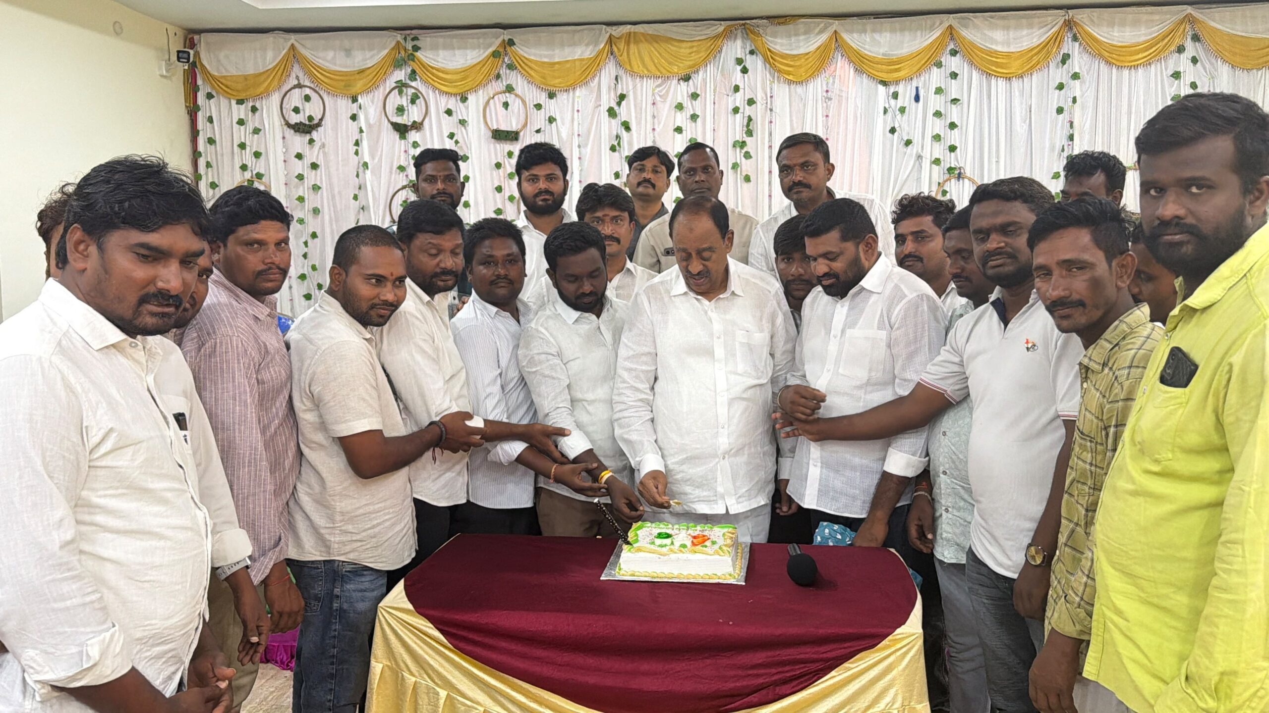 యువతే కాంగ్రెస్ పార్టీకి, దేశానికి వెన్నుముక: ఎమ్మెల్యే రేవూరి ప్రకాశ్ రెడ్డి