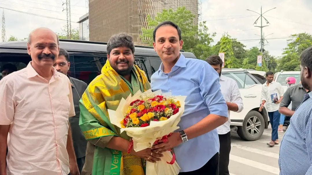 హైదరాబాద్‌లో విజయ తెలంగాణ డైరీ పార్లర్ ప్రారంభం