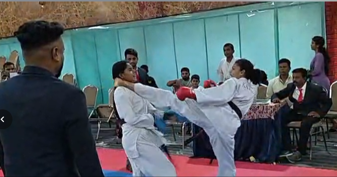 ఓపెన్ కుమితే గ్రాండ్ ఛాంపియన్‌గా హాసినిమాస్టర్ అనిల్ యాదవ్ శిక్షణలో ఘన విజయం