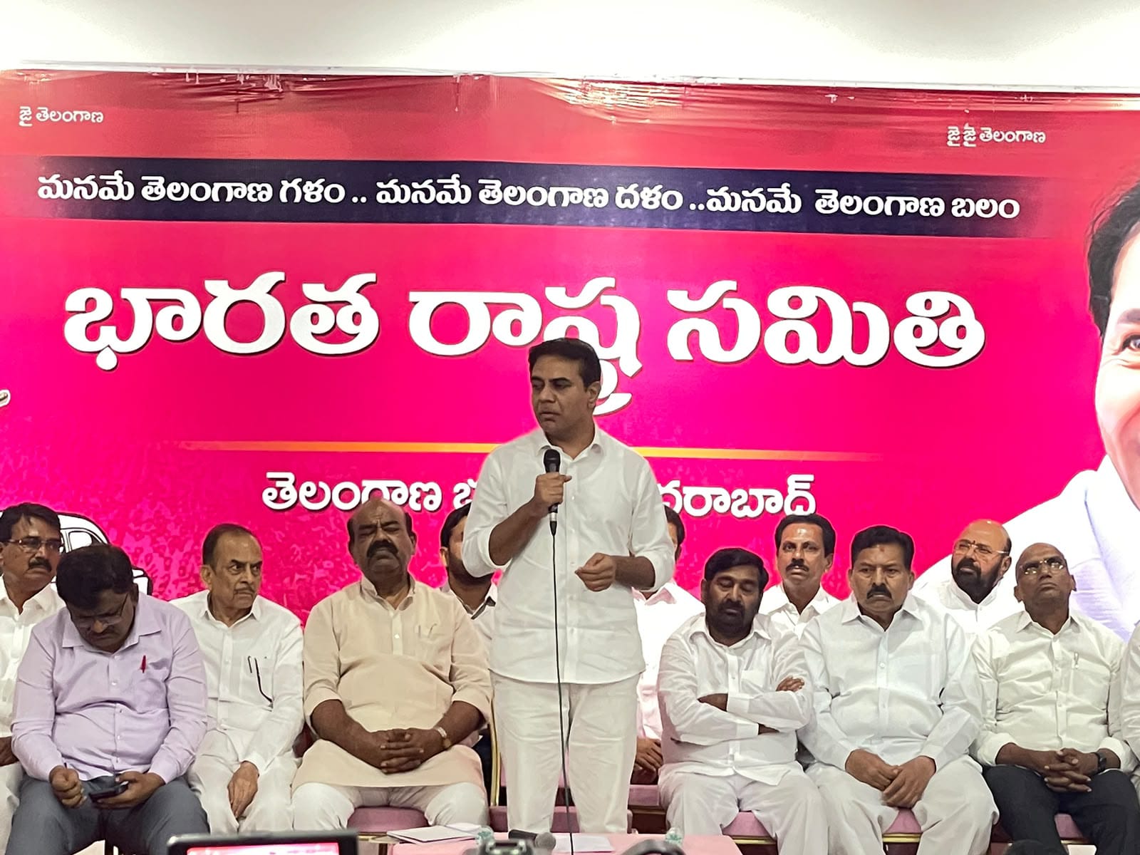 తెలంగాణ ఉద్యమ స్ఫూర్తి ప్రదాత ఆచార్య కొత్తపల్లి జయశంకర్‌కు ఘన నివాళులు