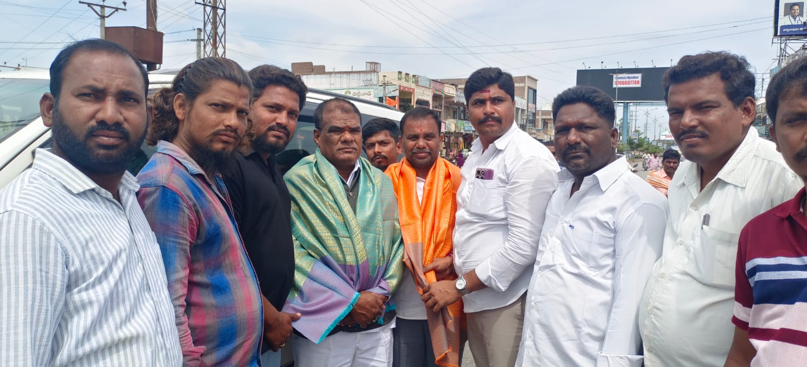 ఎస్సీ ఎస్టీ కమిషన్ చైర్మన్‌కు ఘన స్వాగతం