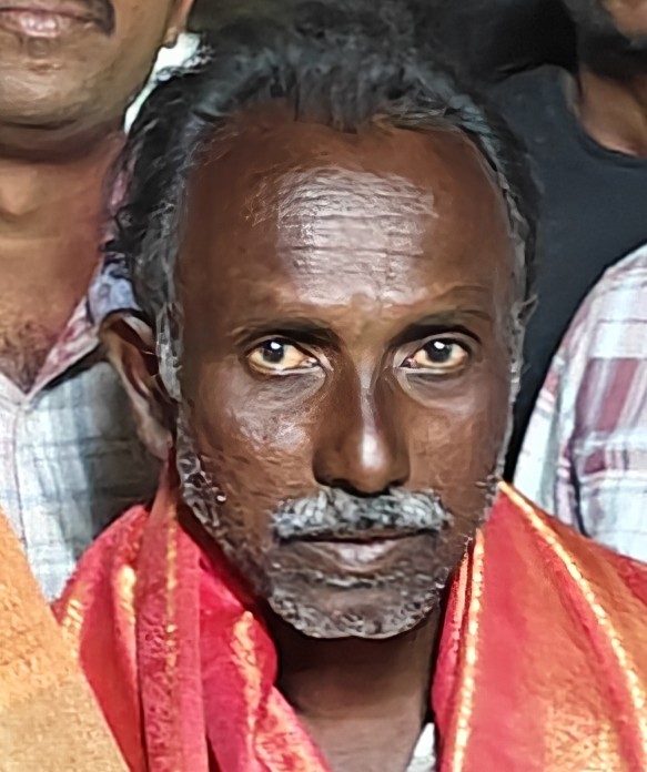 🚨 కూతుర్ని కాపాడి తండ్రి మృతి